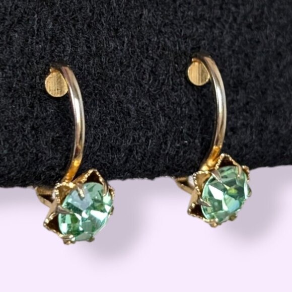 Jewelry - Vintage Green Austrian Crystal Florette Earrings